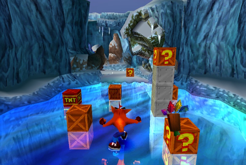 Um personagem do jogo crash bandicoot fica na frente de uma pilha de  moedas.