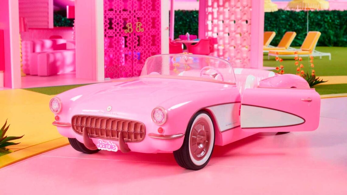 Microsoft lança Xbox da Barbie e carro rosa para Forza Horizon 5